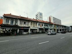 Sims Avenue (D14), Shop House #580586851
